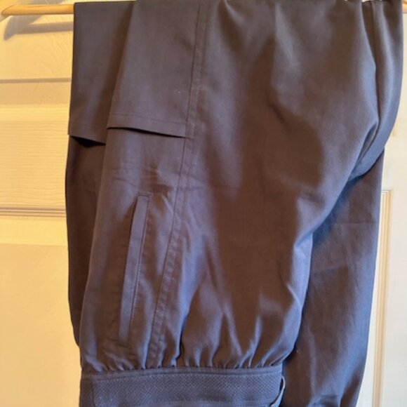 Women's scrubs - Picture 6 of 6